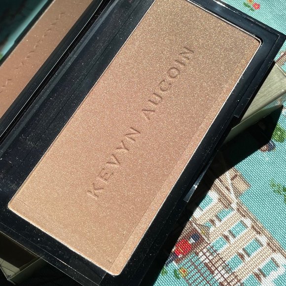 KEVYN AUCOIN BEAUTY - The Neo-Highlighter Palette - NWT - Picture 3 of 3